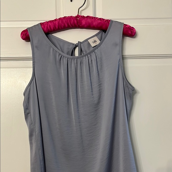CAbi Gray Rounded Neckline Sleeveless Tank Top - Picture 3 of 7